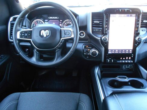 Certified 2024 RAM 1500 Big Horn AWD/4WD image 4