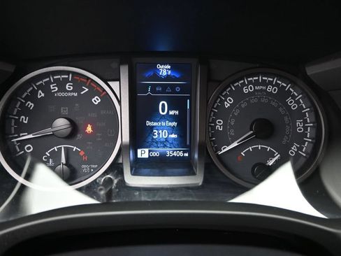 Used 2021 Toyota Tacoma TRD Sport AWD/4WD image 22