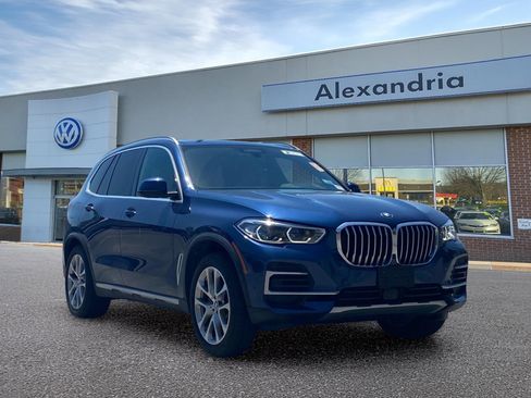 Used 2022 BMW X5 xDrive40i w/ Executive Package AWD/4WD image 1