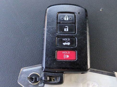 Used 2015 Toyota Avalon XLE Touring image 30