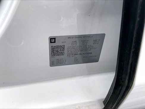Used 2020 Cadillac Escalade Luxury RWD image 17