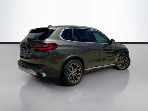 Used 2021 BMW X5 xDrive40i w/ Convenience Package AWD/4WD image 3