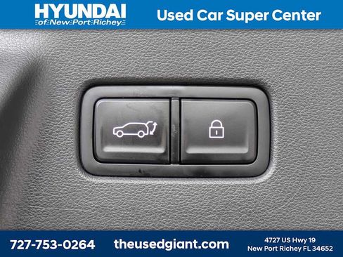 Used 2024 Hyundai Santa Fe SEL FWD image 14
