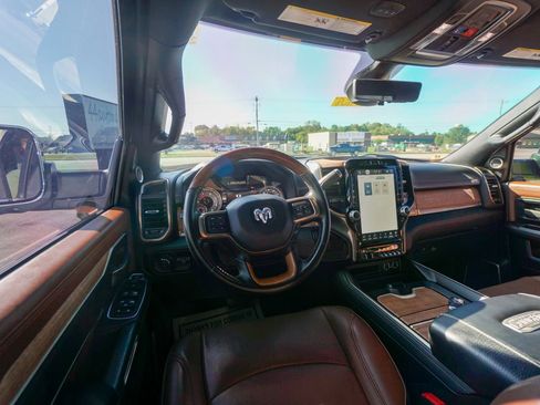 Used 2022 RAM 2500 Limited image 18