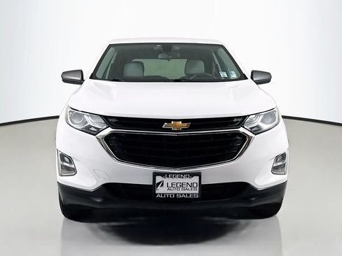 Used 2019 Chevrolet Equinox LS AWD/4WD image 2