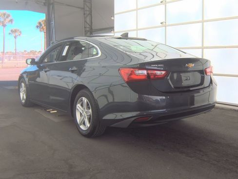 Used 2018 Volkswagen Passat 2.0T S image 8