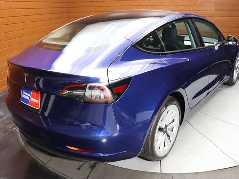 Used 2022 Tesla Model 3 image 49