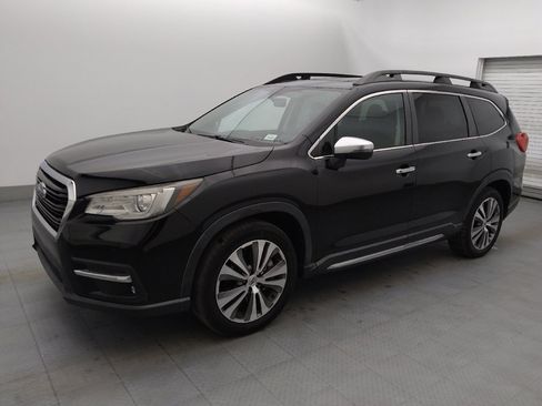 Used 2019 Subaru Ascent Touring w/ Popular Package #3 AWD/4WD image 2