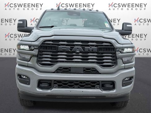 New 2026 RAM 2500 Big Horn AWD/4WD image 8