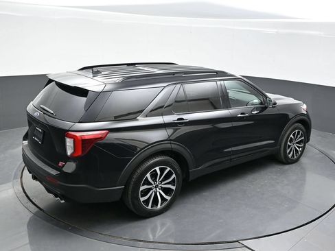 Used 2020 Ford Explorer ST w/ Premium Technology Package AWD/4WD image 32