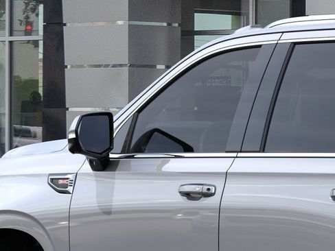 New 2026 GMC Yukon Denali w/ Sun & Power Step Package RWD image 12