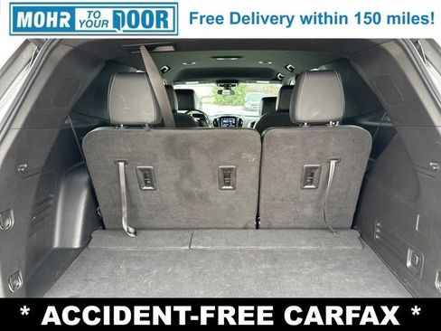 Used 2022 Chevrolet Traverse LT image 10