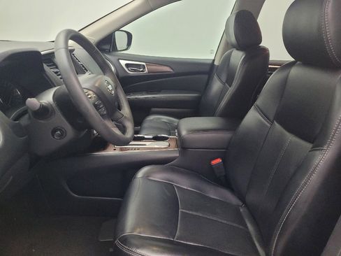 Used 2017 Nissan Pathfinder Platinum w/ Cargo Package image 17