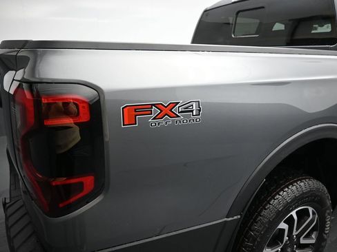 New 2025 Ford Ranger Lariat w/ FX4 Off-Road Package image 10