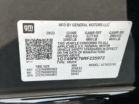 Used 2024 GMC Sierra 2500 AT4 w/ Technology Package AWD/4WD image 29