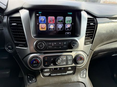 Used 2018 Chevrolet Suburban Premier image 36