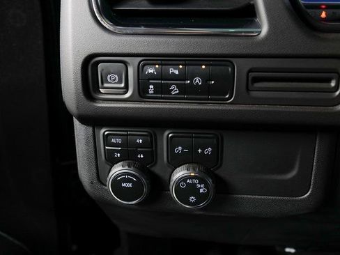 Used 2023 Chevrolet Tahoe Premier image 22