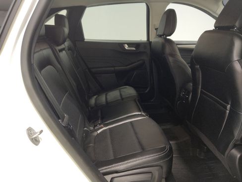 Used 2022 Ford Escape SEL w/ Technology Package AWD/4WD image 19