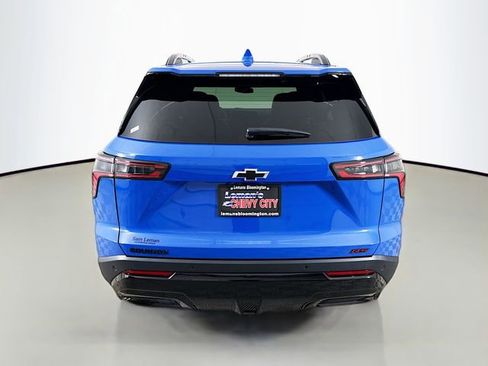 New 2026 Chevrolet Equinox RS w/ Convenience Package III FWD image 7