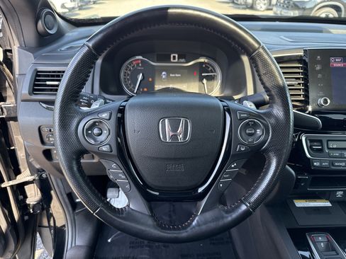 Used 2021 Honda Ridgeline Black Edition image 18