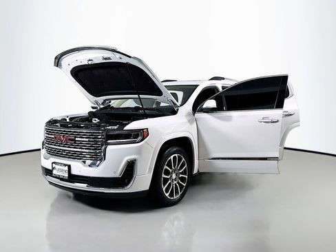 Used 2023 GMC Acadia Denali w/ Denali Ultimate Package FWD image 26