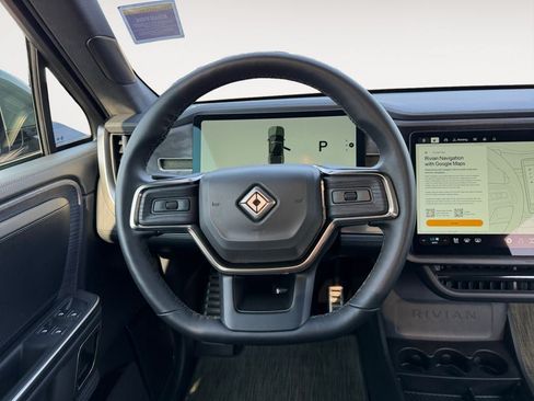 Used 2024 Rivian R1T Adventure AWD/4WD image 13