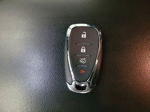 Used 2021 Chevrolet Malibu LS w/ Driver Confidence Package II image 32