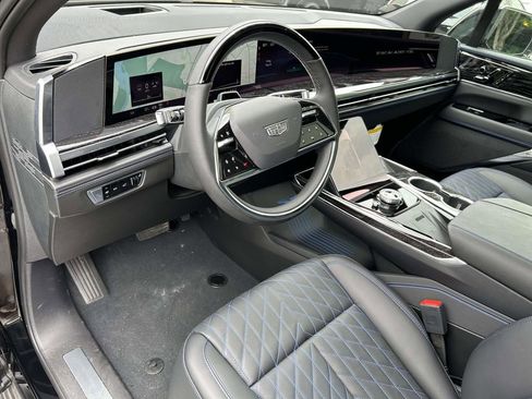 New 2026 Cadillac Escalade IQL Sport 1 AWD/4WD image 18