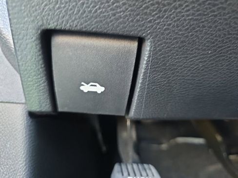 Used 2023 Dodge Challenger SRT Hellcat image 28