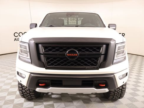 Used 2021 Nissan Titan PRO-4X w/ Pro-4x Utility Package AWD/4WD image 8
