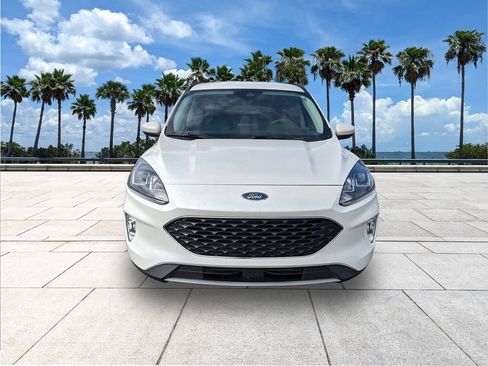 Certified 2022 Ford Escape SEL image 3