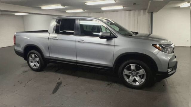 Used 2025 Honda Ridgeline RTL image 2