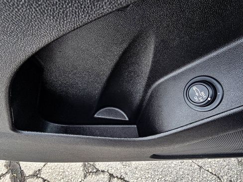 Certified 2024 Chevrolet Equinox LT image 15