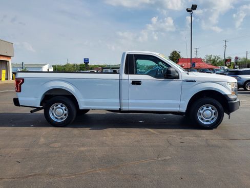 Used 2017 Ford F150 XL w/ Equipment Group 101A Mid RWD image 5