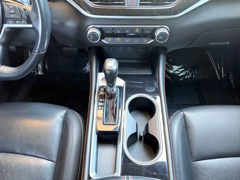 Used 2023 Nissan Altima 2.5 SR w/ SR Premium Package FWD image 20