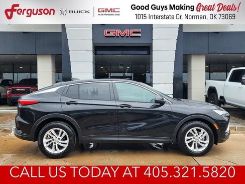 New 2026 Buick Envista Preferred w/ Convenience I Package FWD image 2