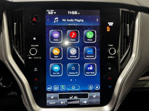 Used 2025 Subaru Outback Onyx Edition image 3