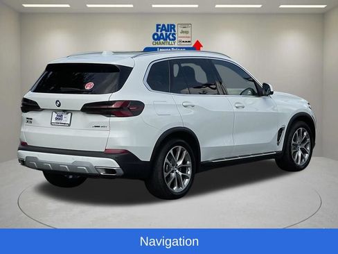 Used 2026 BMW X5 xDrive40i AWD/4WD image 7