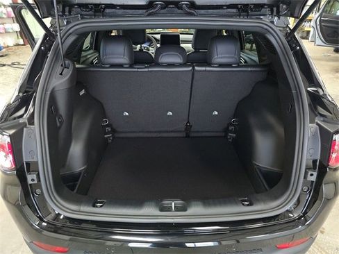 New 2026 Jeep Compass Limited image 13