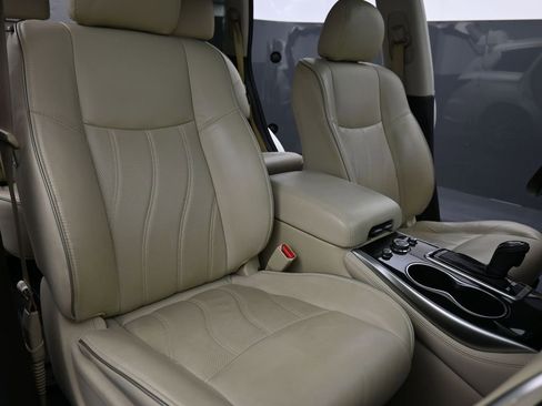 Used 2019 INFINITI QX60 Luxe w/ Essential Package image 21