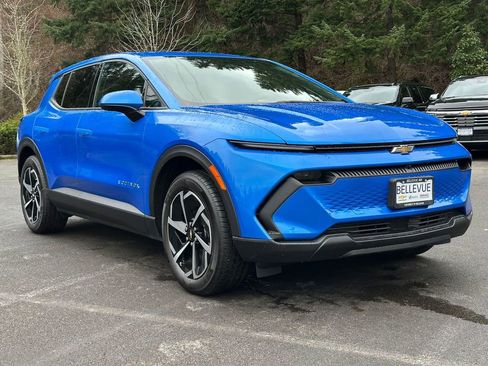 New 2026 Chevrolet Equinox EV LT image 7