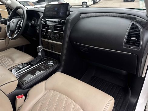 Used 2022 Nissan Armada Platinum RWD image 13