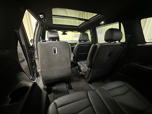 Used 2020 Cadillac XT6 Premium Luxury image 23