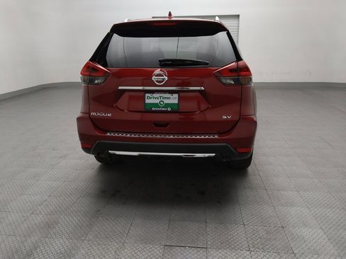 Used 2020 Nissan Rogue SV w/ Premium Package FWD image 7
