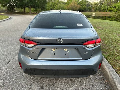 Used 2024 Toyota Corolla LE image 4
