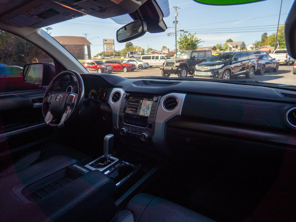 Used 2021 Toyota Tundra Limited w/ Limited Premium Package AWD/4WD image 14