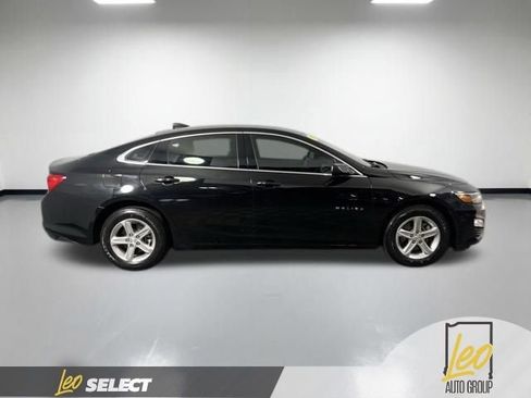 Used 2025 Chevrolet Malibu LS FWD image 29