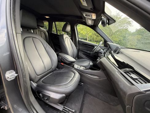 Used 2018 BMW X1 xDrive28i AWD/4WD image 15
