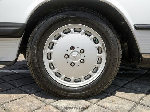 Used 1988 Mercedes-Benz 560 SL image 71