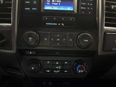 Used 2015 Ford F150 XLT w/ Equipment Group 301A Mid RWD image 20